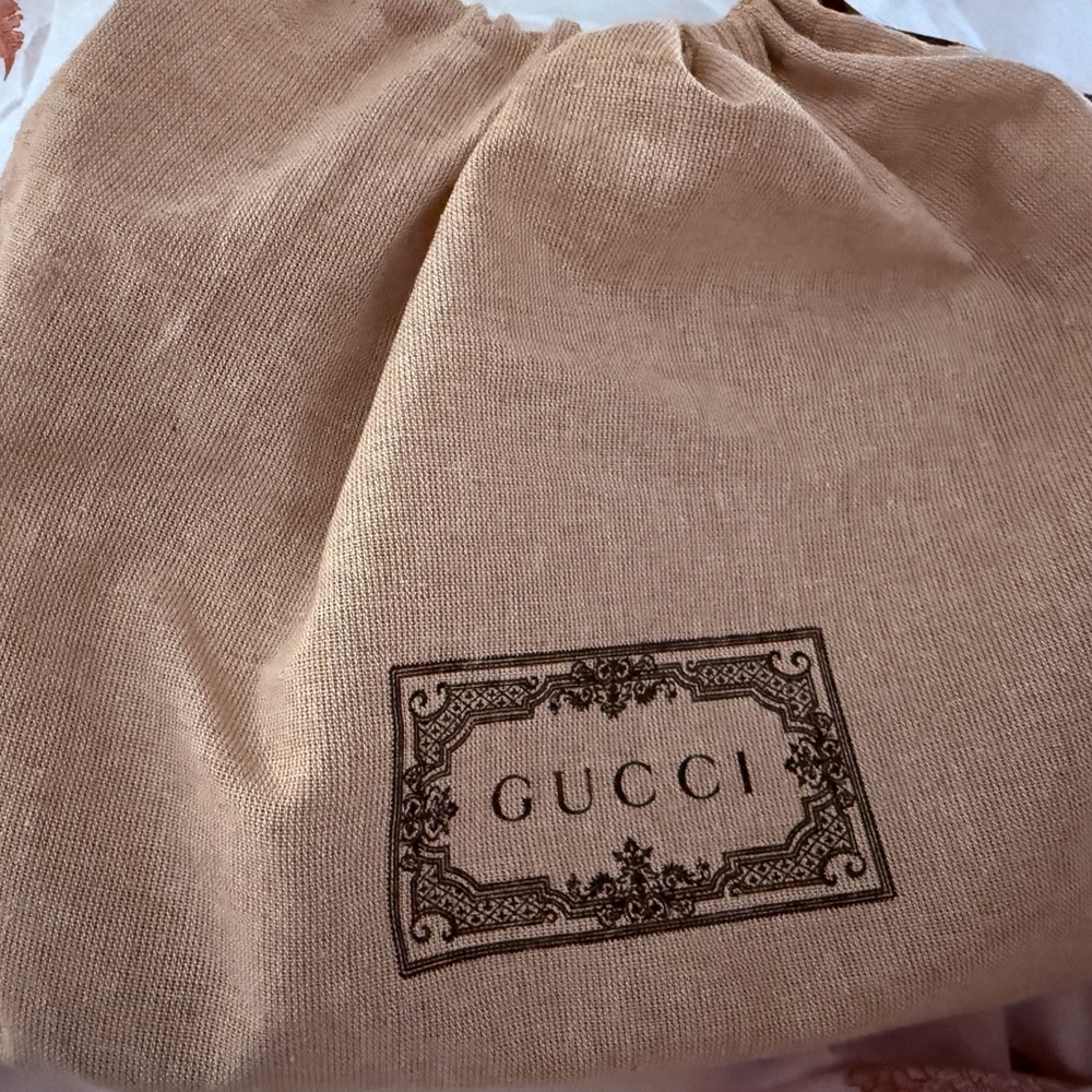 Gucci leather flap bag - Picture 2 of 6